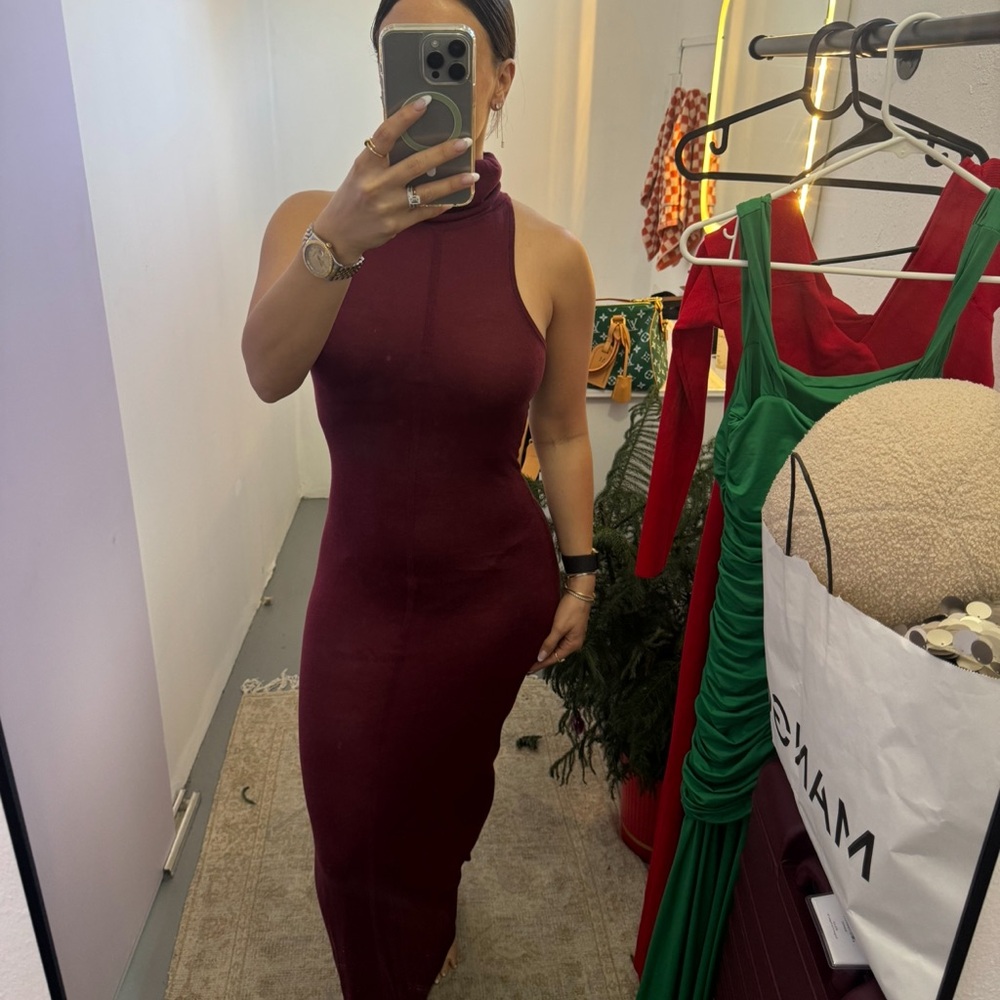Sleek Burgundy Halter Midi Dress